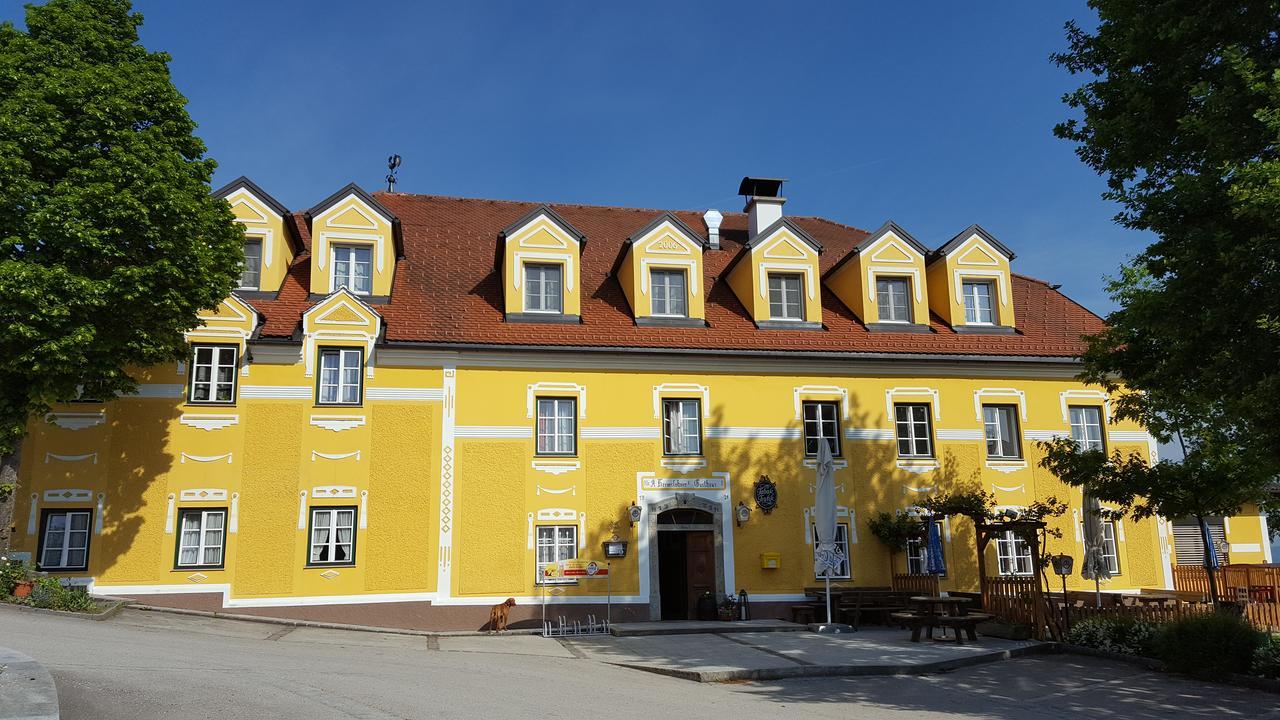 Gasthof Kremslehner Hotel Stephanshart ภายนอก รูปภาพ